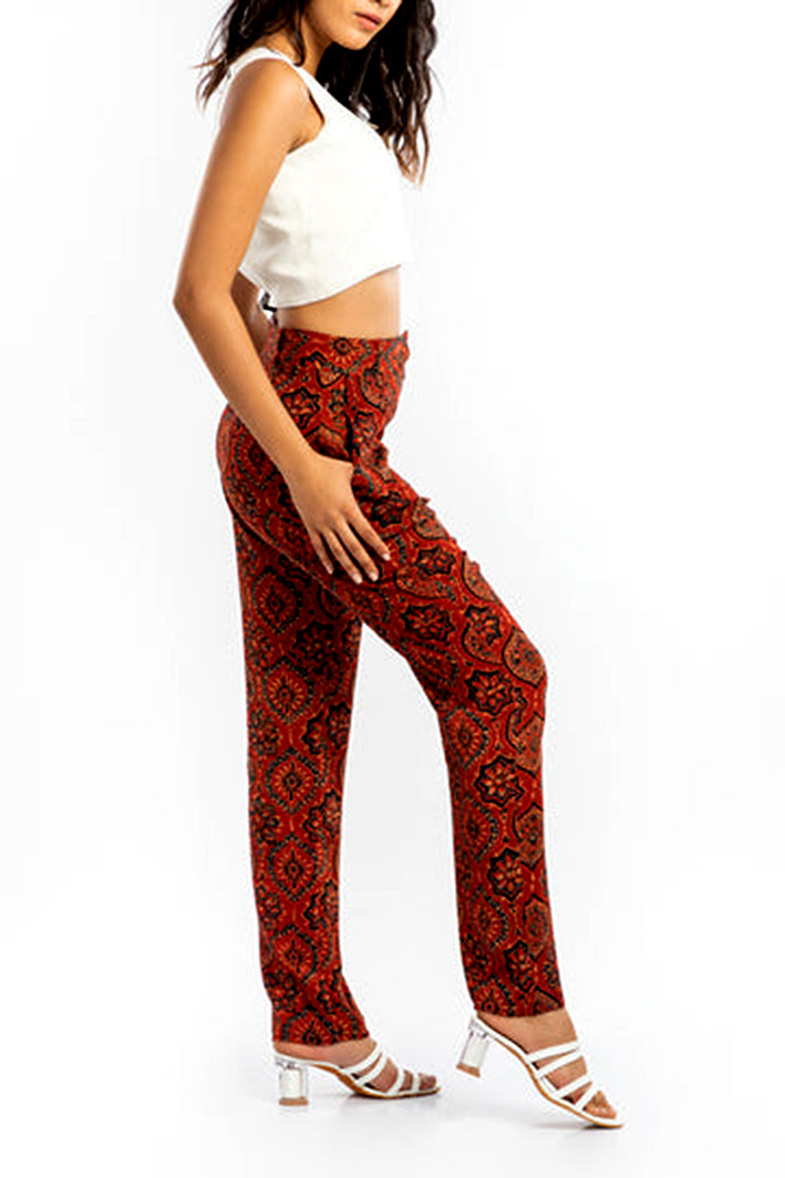 THE HOUSE OF ARA - Straight Fit Pant/Red