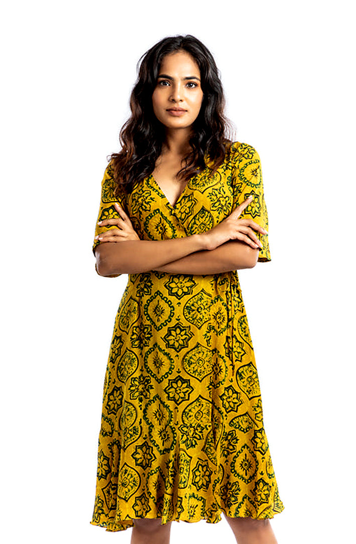 THE HOUSE OF ARA - Wrap Dress / Yellow