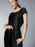 TARA AND I -Pleated midi black