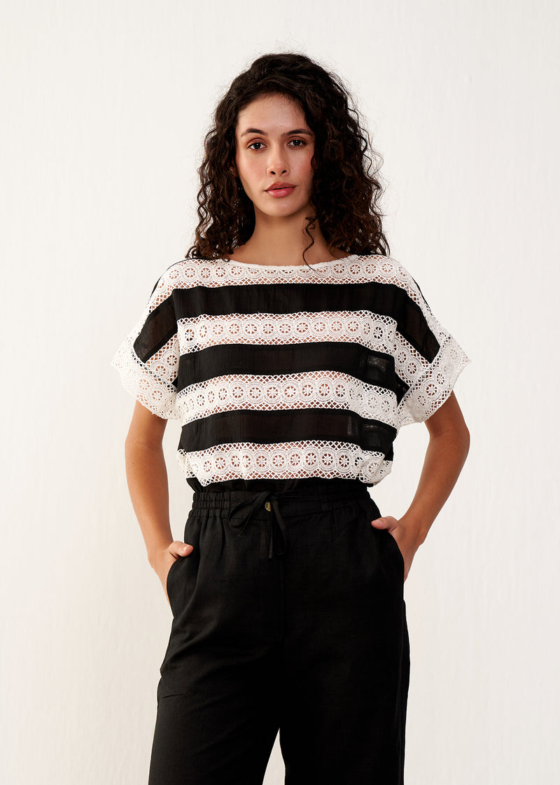 KOAKH- Bree Top- Black