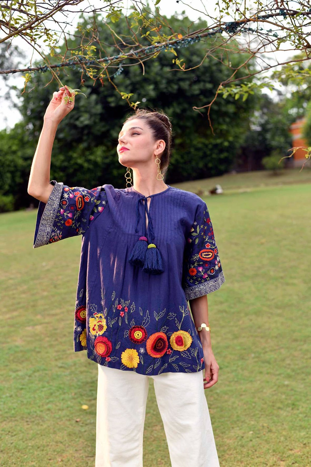 NIKA 1.0 Blue verve top