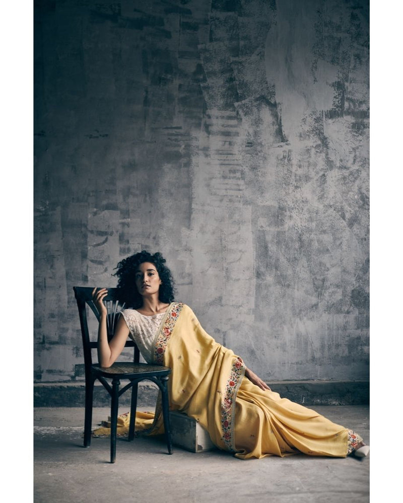 Yellow Chakli Border By ASHDEEN