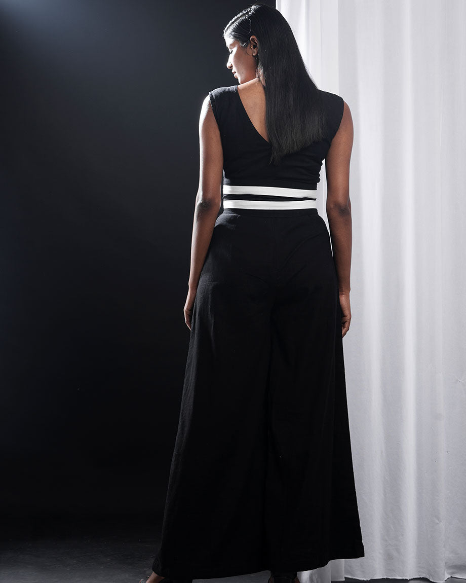 ATBW | ALL THINGS BLACK & WHITE