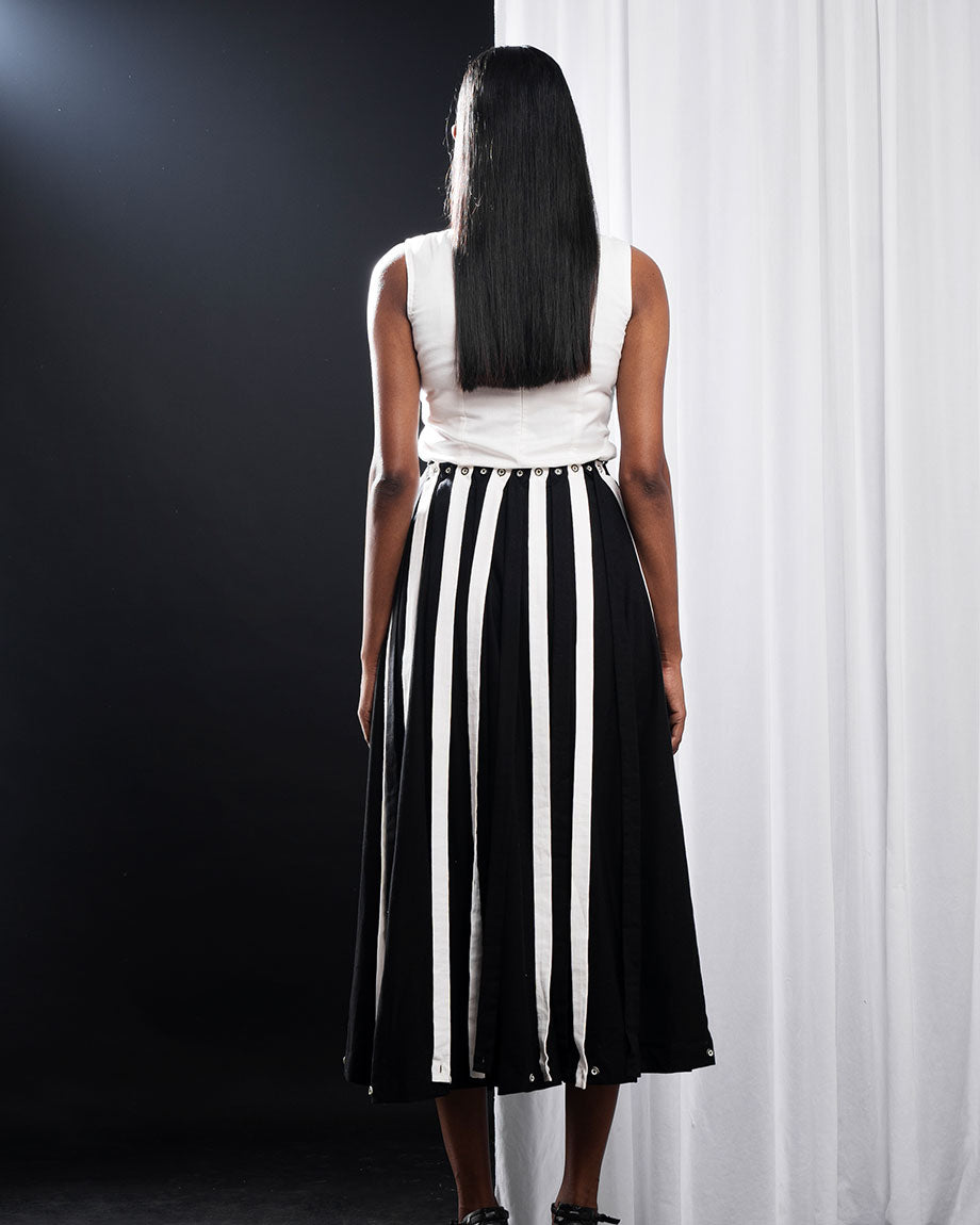 ATBW | ALL THINGS BLACK & WHITE