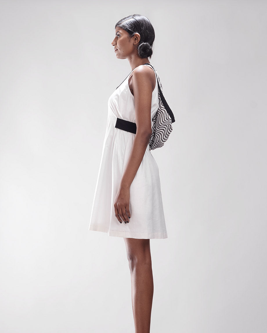 ATBW | ALL THINGS BLACK & WHITE