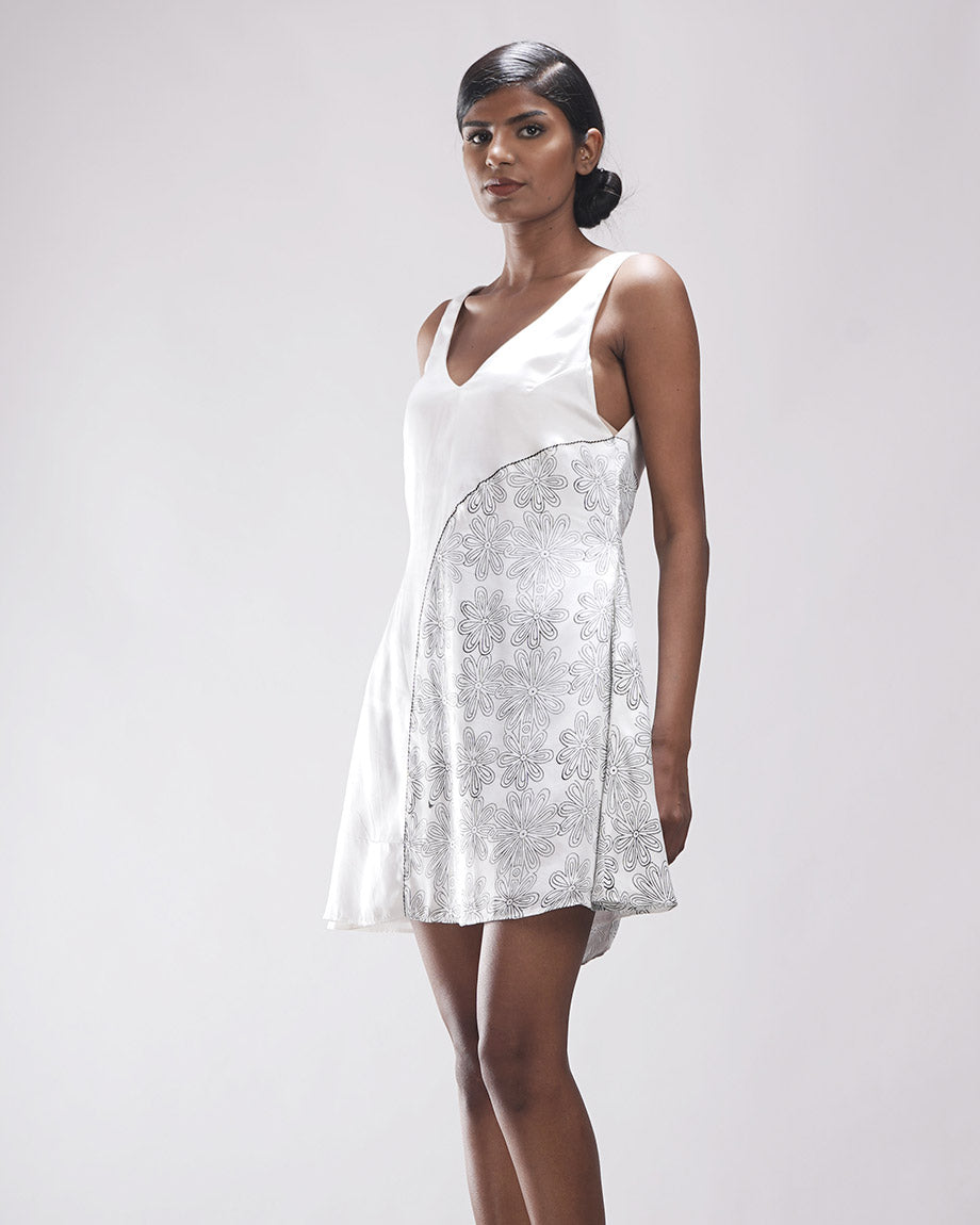 ATBW | ALL THINGS BLACK & WHITE