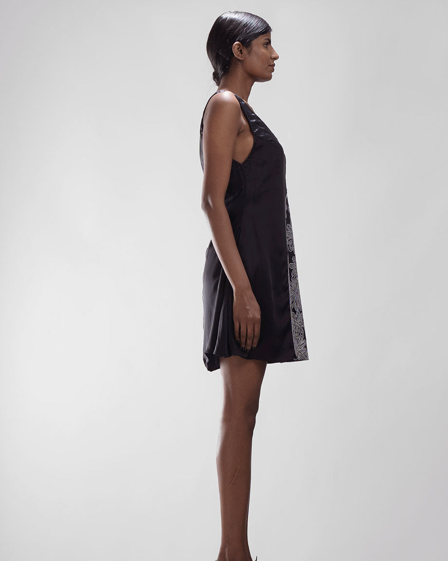 ATBW | ALL THINGS BLACK & WHITE