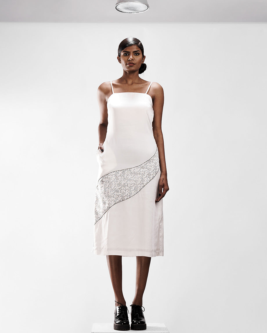 ATBW | ALL THINGS BLACK & WHITE