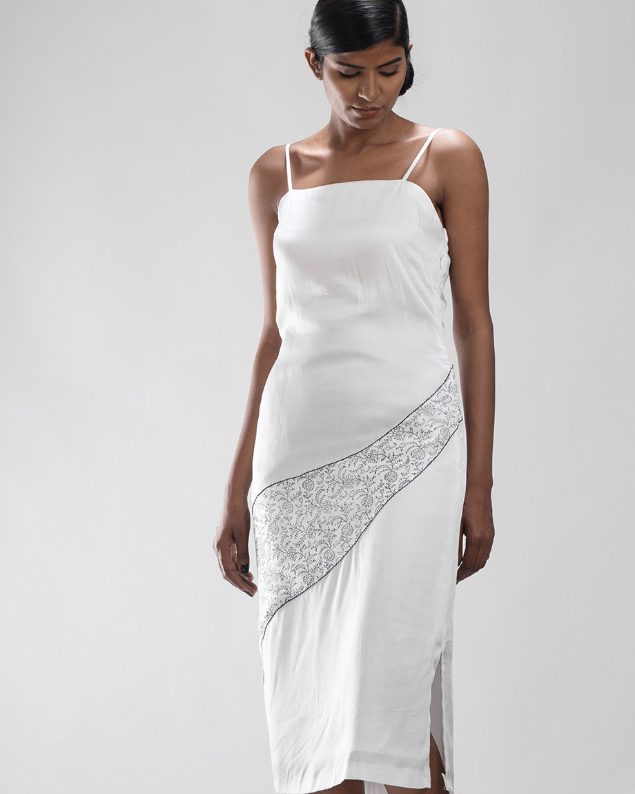 ATBW | ALL THINGS BLACK & WHITE