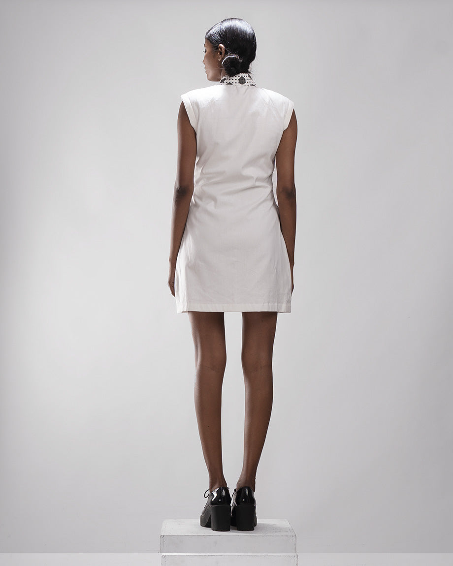 ATBW | ALL THINGS BLACK & WHITE