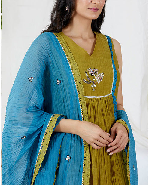 Luxury yoke suit