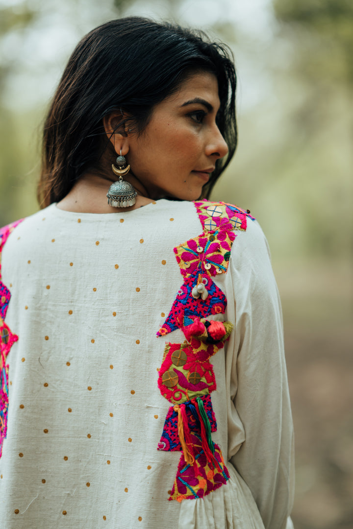 POOJA KEYUR -