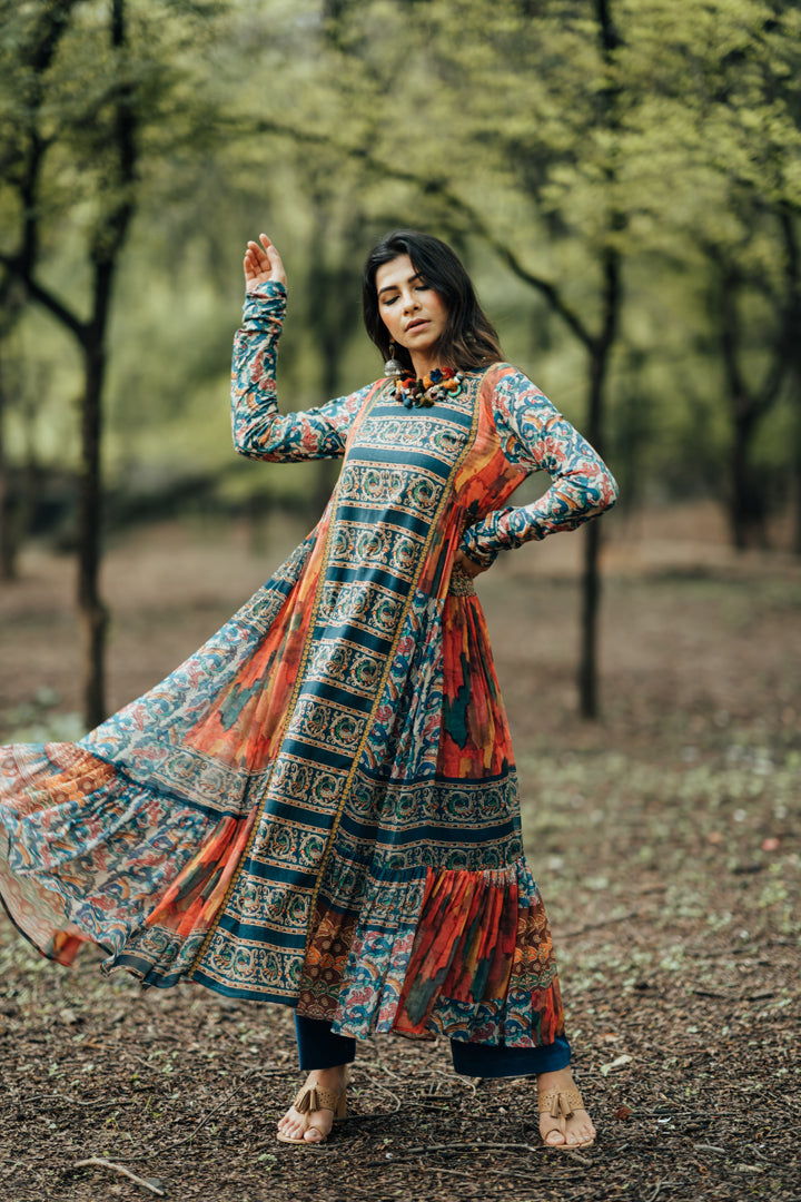 POOJA KEYUR -