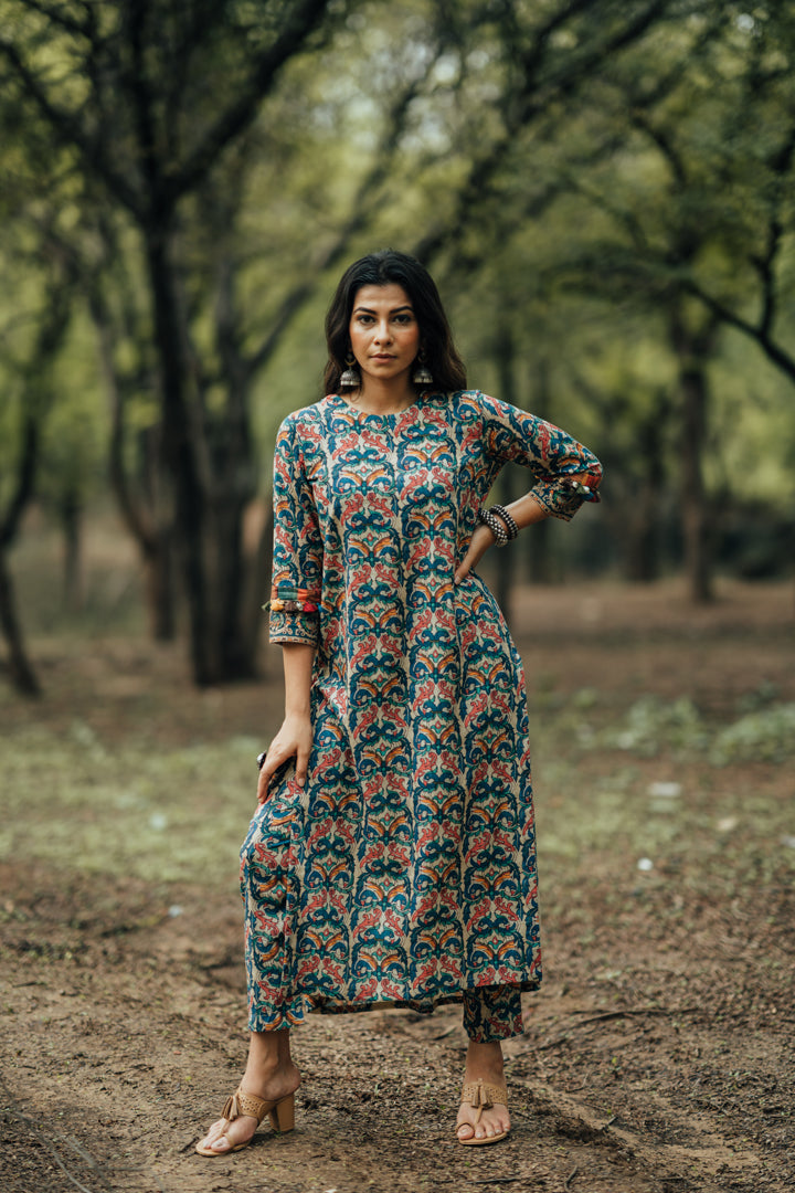 POOJA KEYUR -