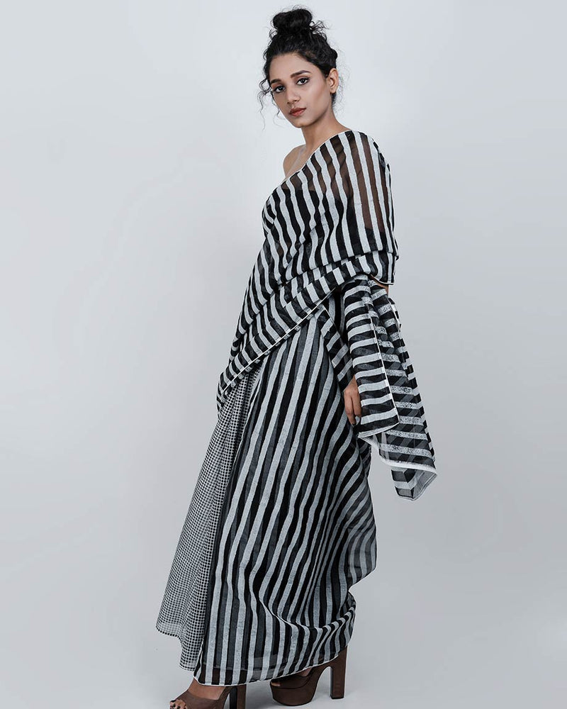 ATBW | ALL THINGS BLACK & WHITE