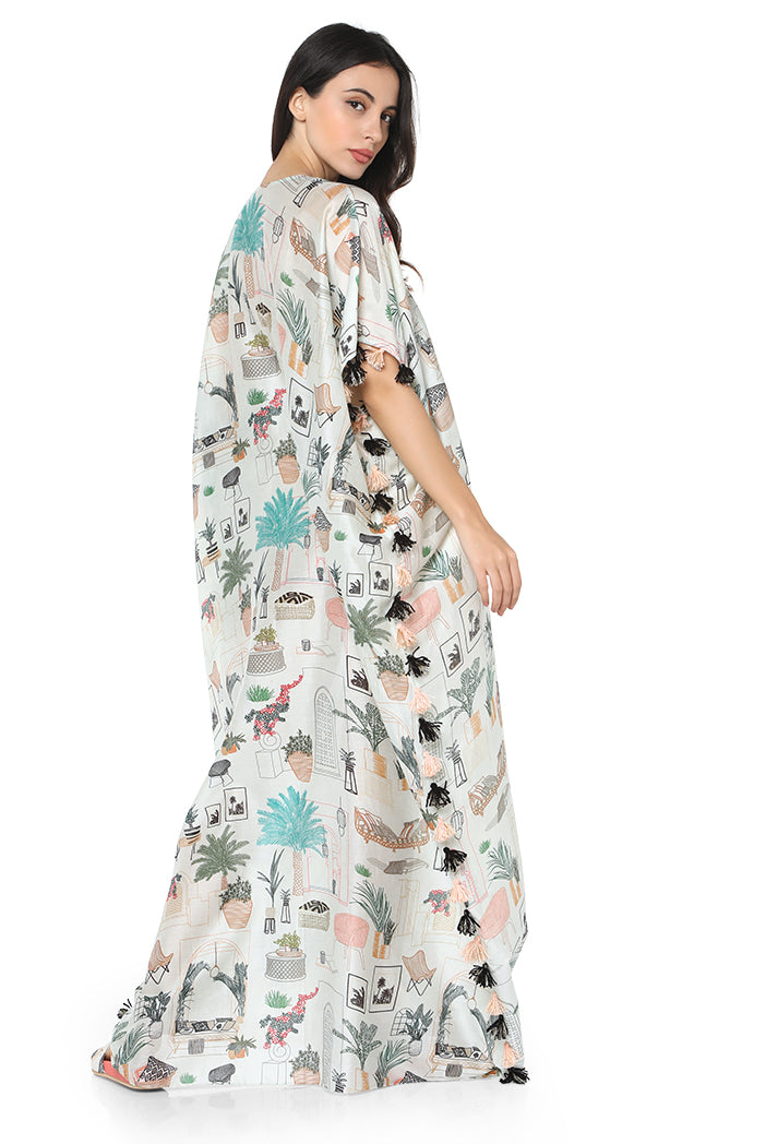 Close-up of the tassels on the kaftan