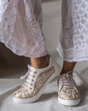 THE SAREE SNEAKERS White and Zari Sneakers