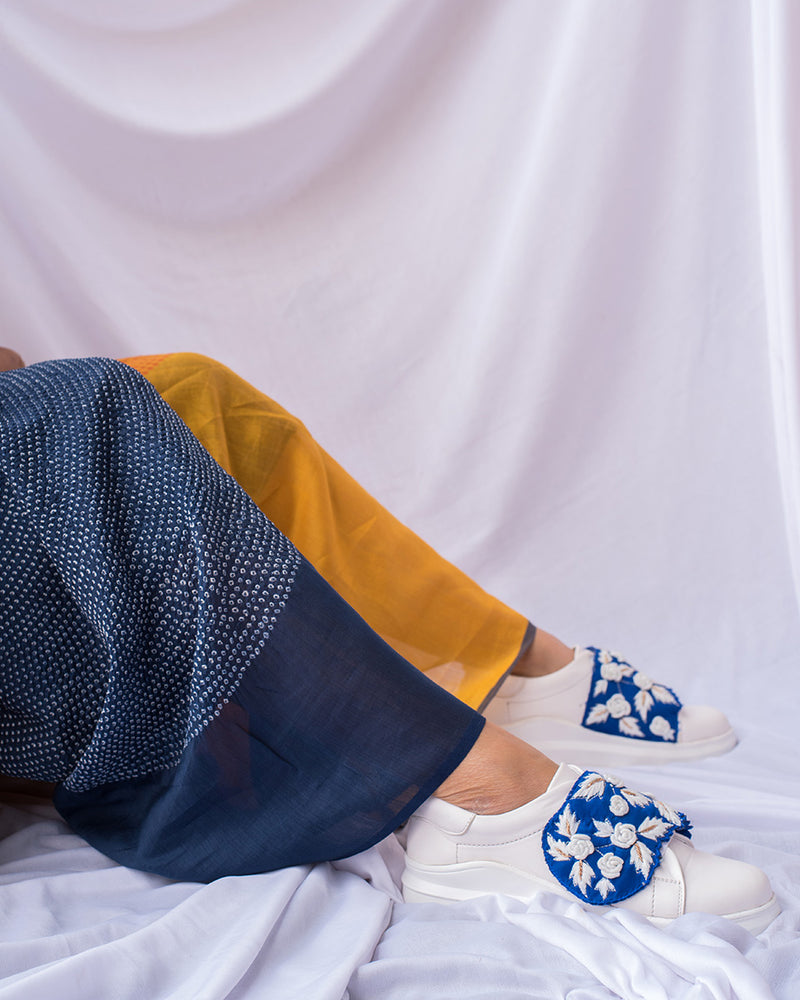 THE SAREE SNEAKERS Blue Flap Sneakers with White Roses