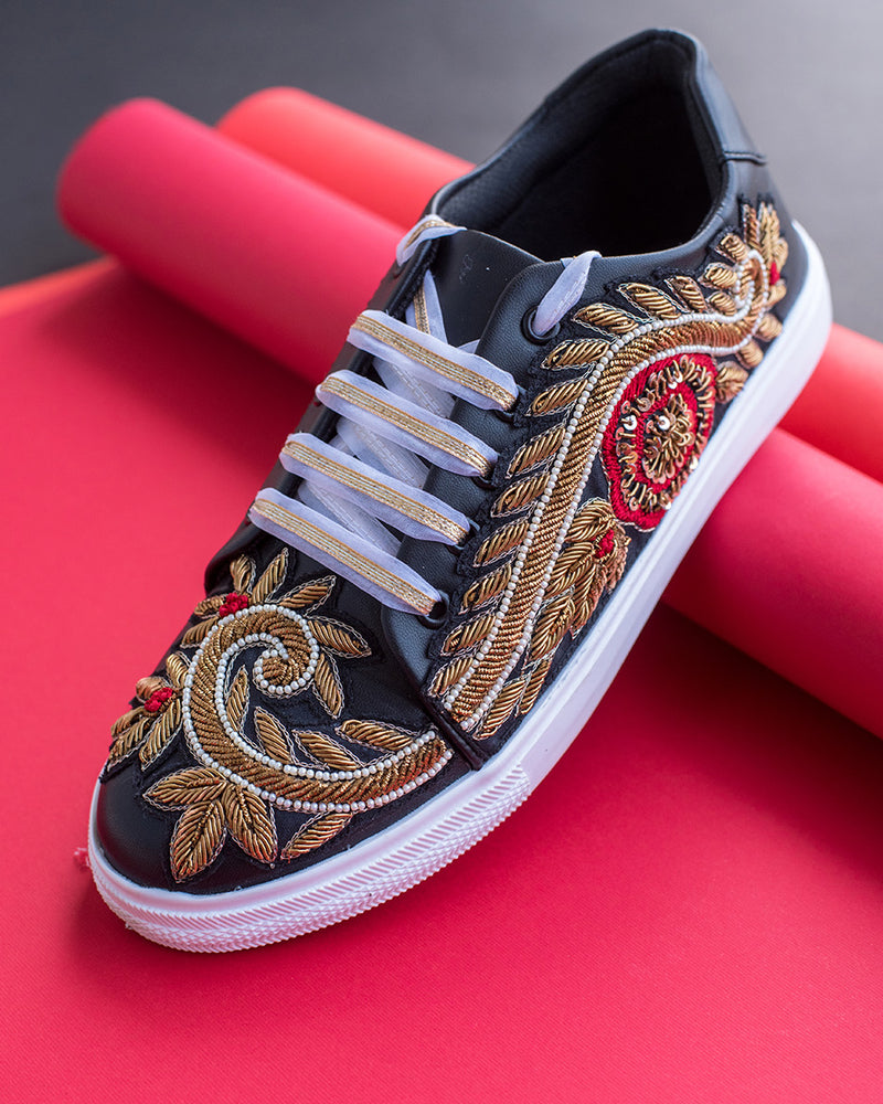 THE SAREE SNEAKERS Black Sneakers with golden Zardozi Embroider