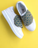 THE SAREE SNEAKERS Green Flap White Sneakers